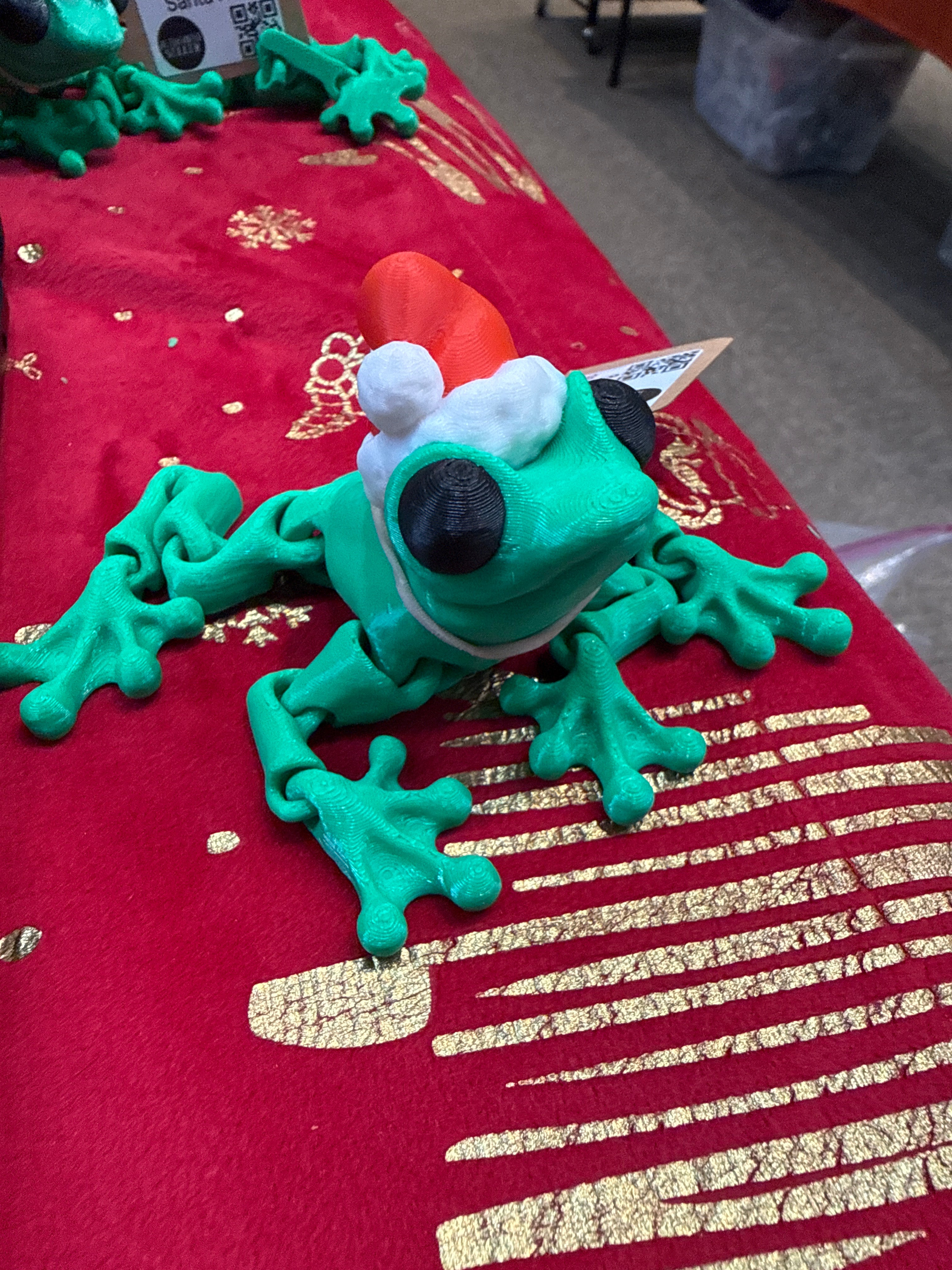Santa Frog