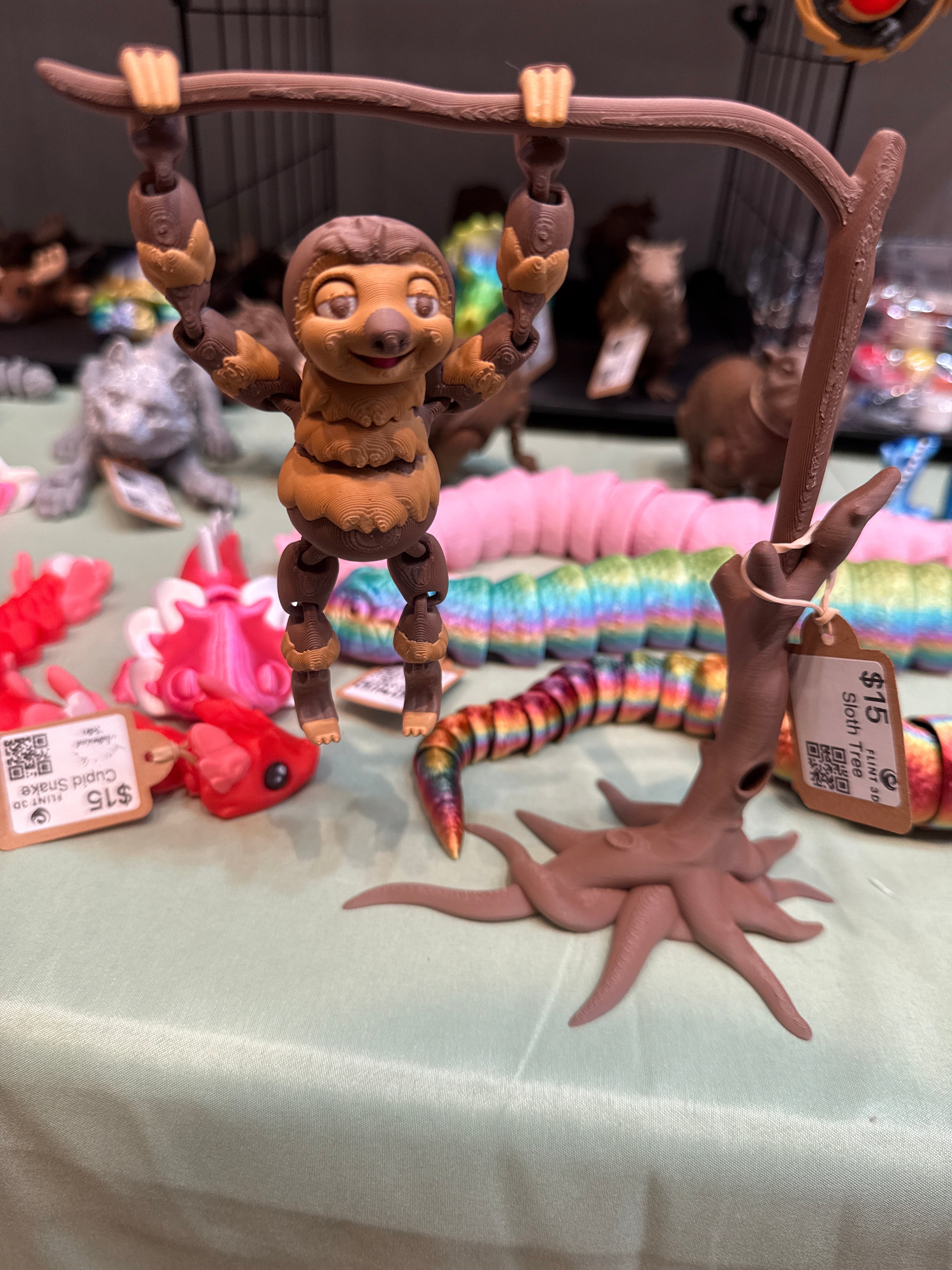 Sloth & Tree